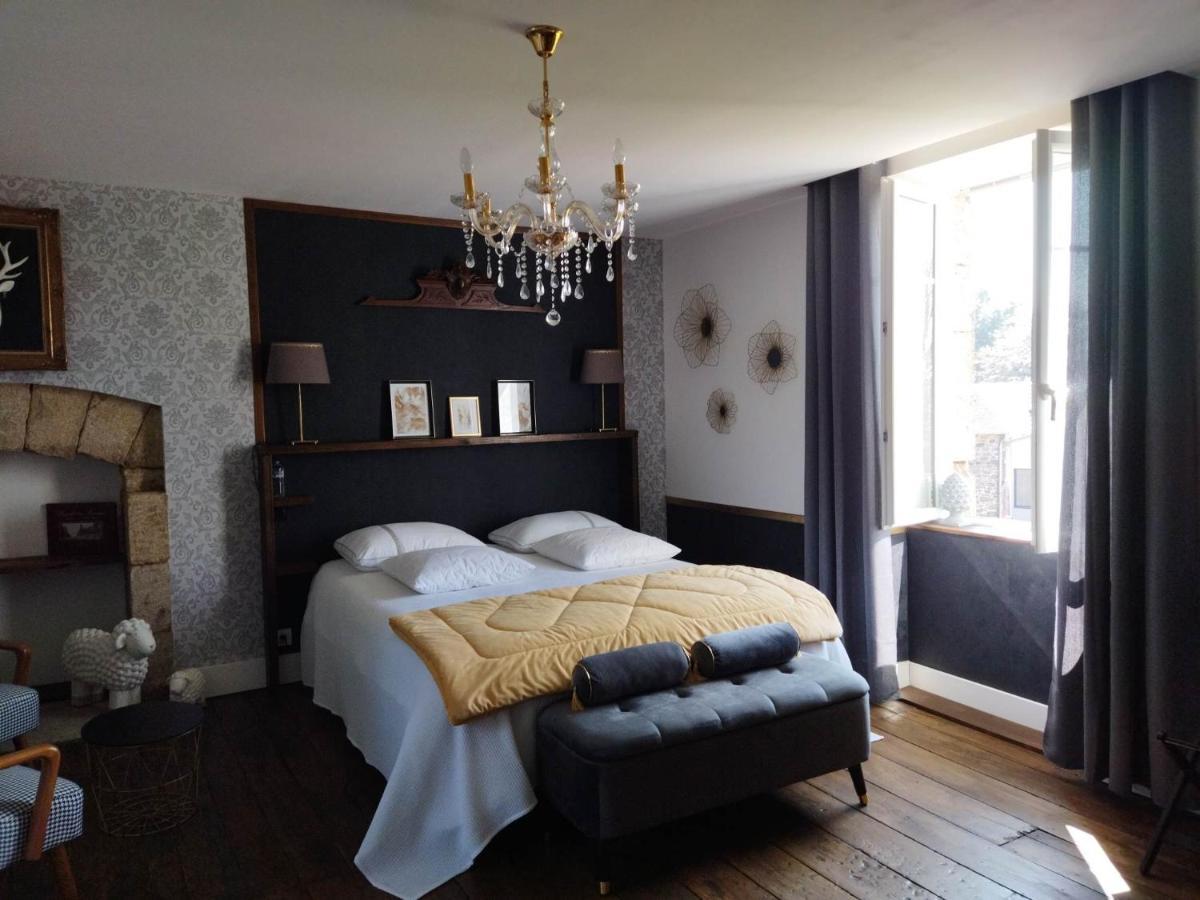 La Menardiere "Tranquilitatis" Chambre Double Petit Dejeuner Compris Corseul Exterior photo
