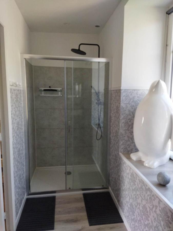 La Menardiere "Tranquilitatis" Chambre Double Petit Dejeuner Compris Corseul Exterior photo