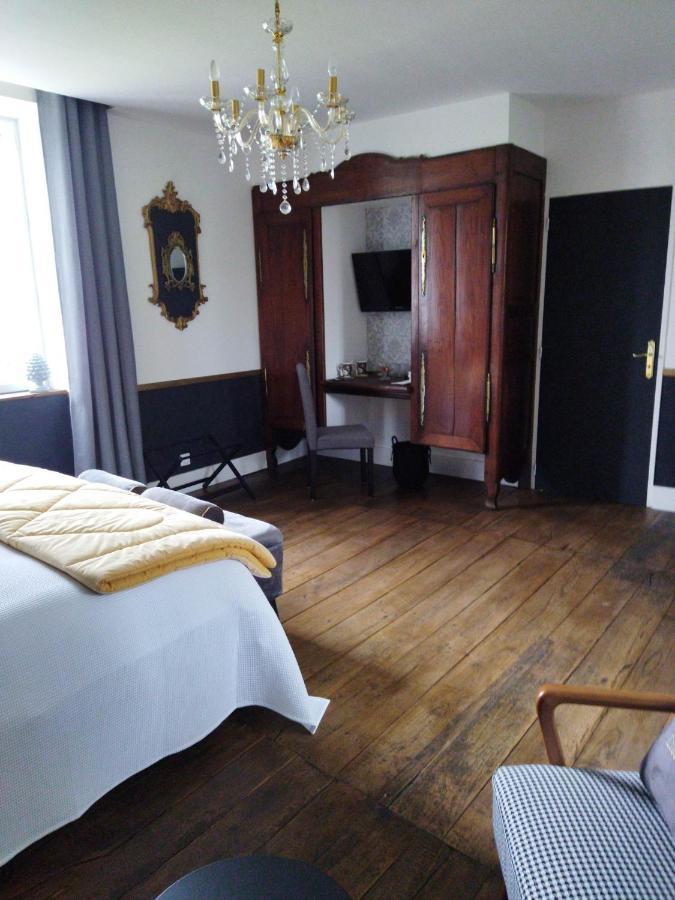 La Menardiere "Tranquilitatis" Chambre Double Petit Dejeuner Compris Corseul Exterior photo